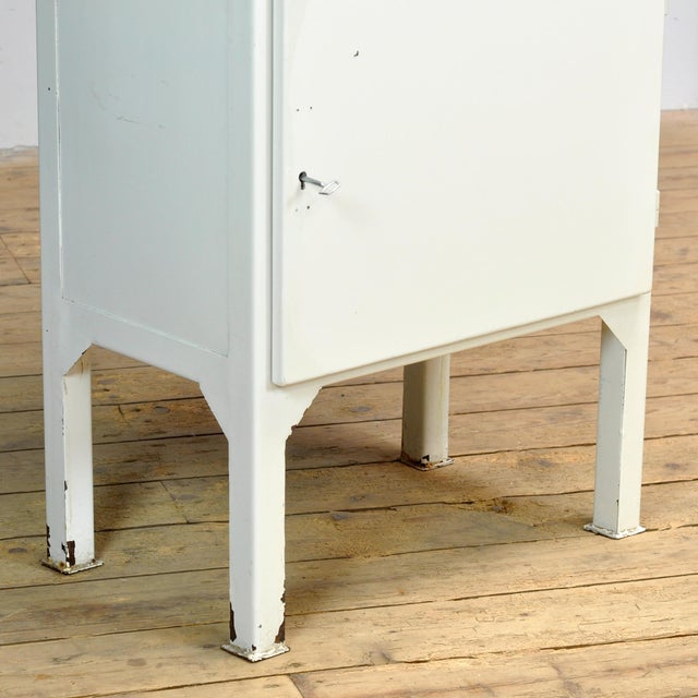 Metal Vintage Medicine Cabinet, 1970s For Sale - Image 7 of 11