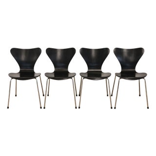 Series 7 Chairs by Arne Jacobsen for Fritz Hansen, 1950s, Set of 4 For Sale