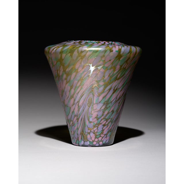 Austro-Bohemian Jugendstil Iridescent Art Glass Vase, 1890s For Sale - Image 4 of 14