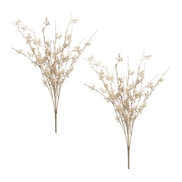 Enhance your holiday decor with the Beaded Iced Berry Spray set. Featuring festive gold tones with glittered accents, this...