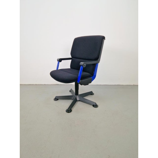 Postmodern Postmodern Office Chair by Richard Sapper for Comforto, 1980s For Sale - Image 3 of 13