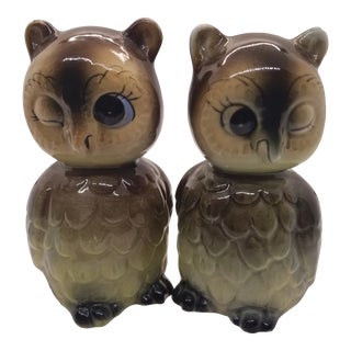 1960s Vintage Anthropomorphic Norcrest Winking Owls Salt and Pepper Shakers - Set of 2 For Sale