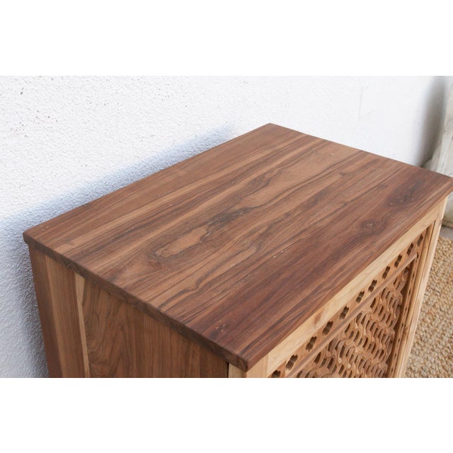 Indian Artisan Haveli Jali Small Cabinet For Sale - Image 3 of 8