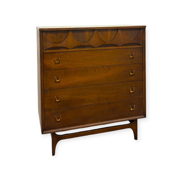 Mid-Century Modern Vintage Mid Century Modern Broyhill Brasilia Walnut 5-Drawer Tallboy Dresser. For Sale - Image 3 of 13