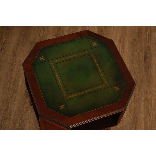 1940's Vintage Pair of Regency Style Mahogany Green Leather Top Pedestal Side Tables For Sale - Image 4 of 18