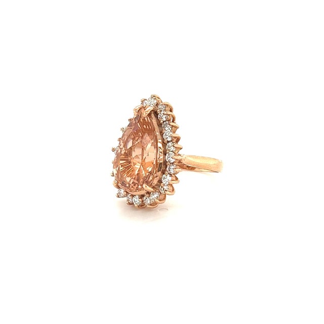 Contemporary Roshe Jewels 9.15 Carat Morganite Diamond 14 Karat Rose Gold Cocktail Ring, Size 7 For Sale - Image 3 of 8