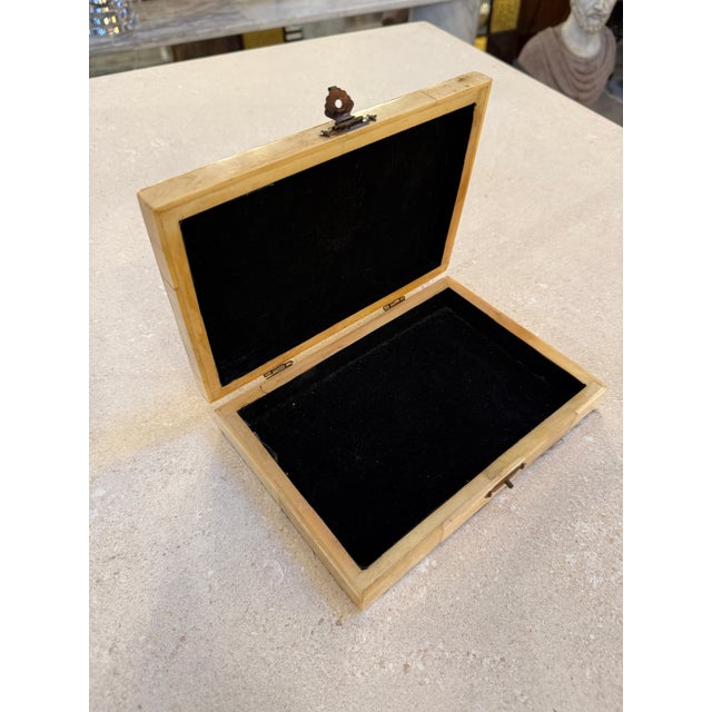 1970s Decorative Box With Black Velvet Interior, 1970s For Sale - Image 5 of 8