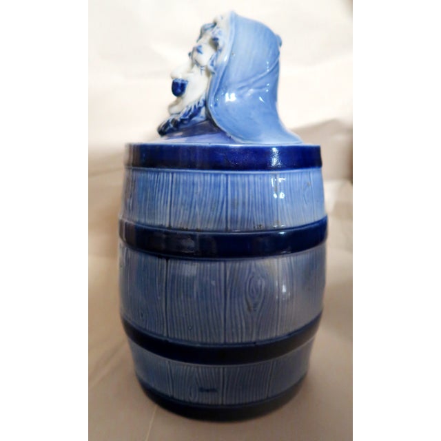 Figurative Delft Vintage Porcelain Tobacco Box With Uncommon Figural Lid For Sale - Image 3 of 11