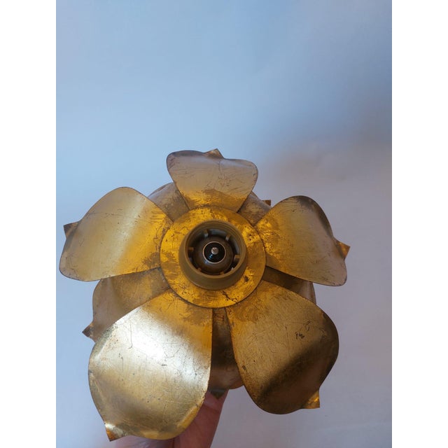 Hollywood Regency Gilt Lotus Wall Sconce, Italy, 1970s For Sale - Image 9 of 18