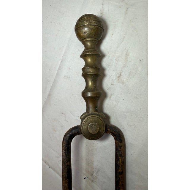 Antique 18th Century Wrought Iron Turned Brass English Fireplace Tongs Tool 25 For Sale In New York - Image 6 of 9