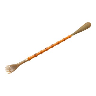 Late 20th Century Italian Bamboo and Bakelite Shoe Horn Backscratcher For Sale
