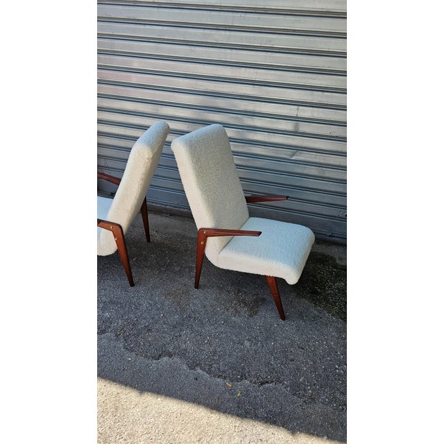 Mid-Century Modern Chairs in White Bouclé Fabric and Wood, 1950s, Set of 2 For Sale - Image 6 of 11