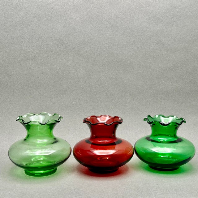 Mid-Century Modern Vintage Anchor Hocking Squat Bud Vases With Ruffled Rims. Set of 3, 2 Green 1 Red For Sale - Image 3 of 8