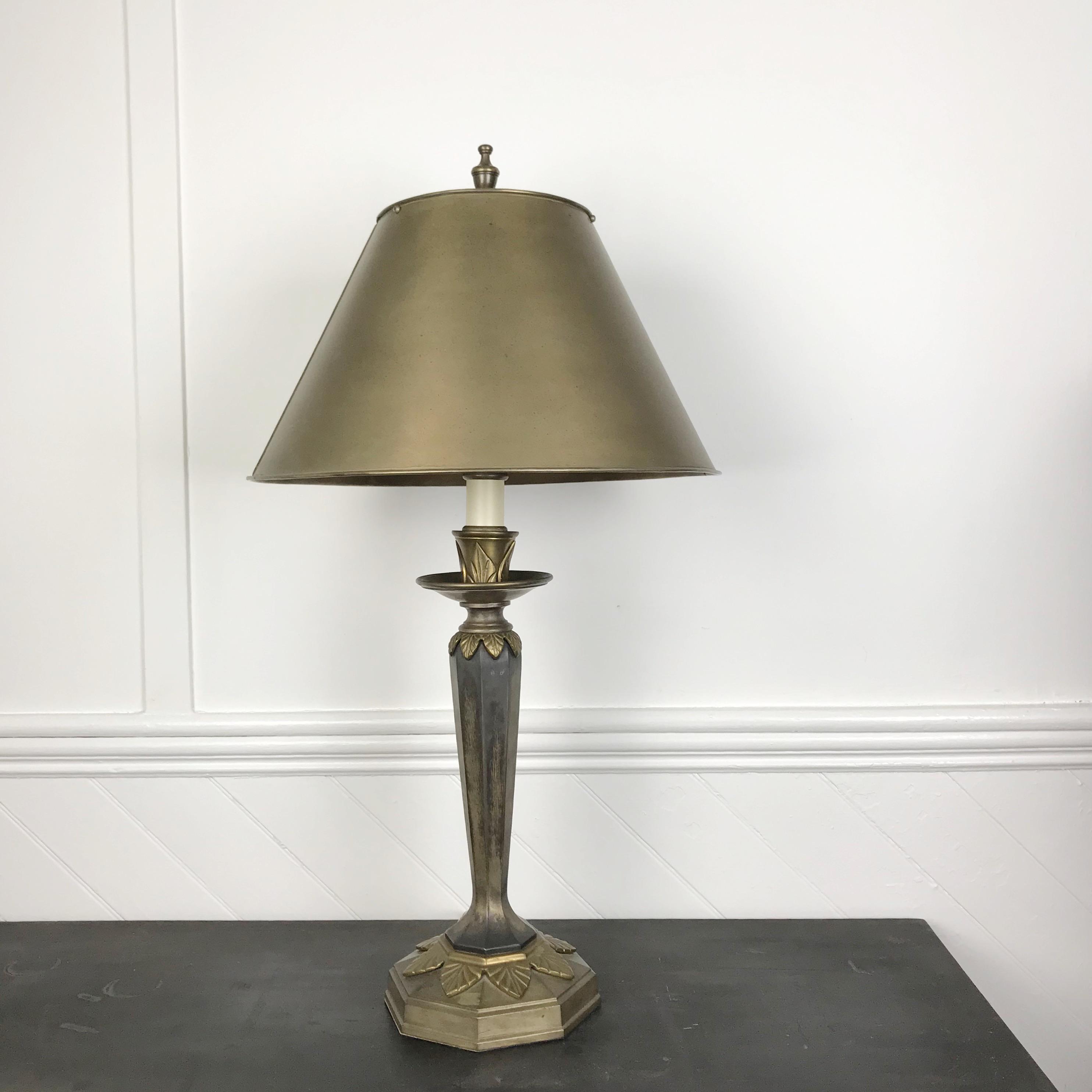 leaf design table lamp