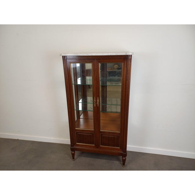 Louis XVI Mahogany Showcase, 1950s For Sale - Image 4 of 18