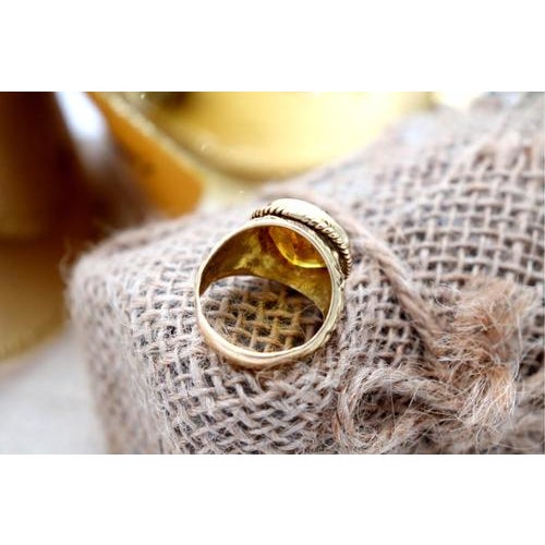 Metal Gold Ring Chiseled with Citrine For Sale - Image 7 of 10