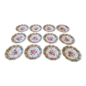 Pre Mid Century Vintage Perfect Set 12 Dresden Plates