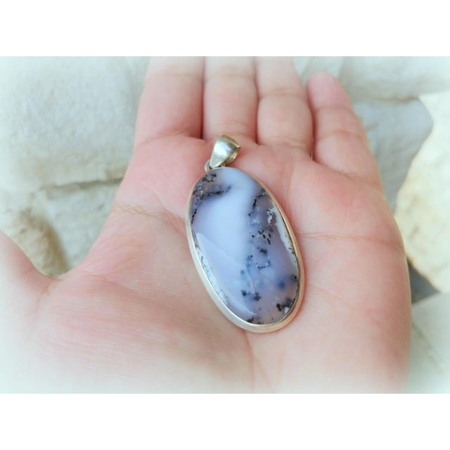 1990s Vintage Dendritic Agate Sterling Silver Pendant Necklace For Sale - Image 5 of 7