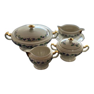 Mid 20th Century Theodore Haviland New York Porcelain Serving Collector Pieces (5 Pieces) For Sale