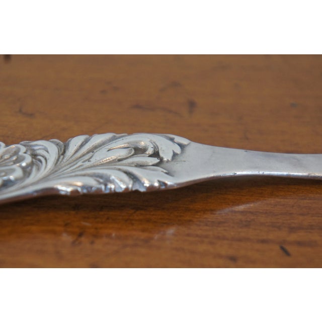 Antique Shiebler Sterling Silver 925 Meat Serving Fork Daisy 2885 Floral 123g For Sale - Image 11 of 12