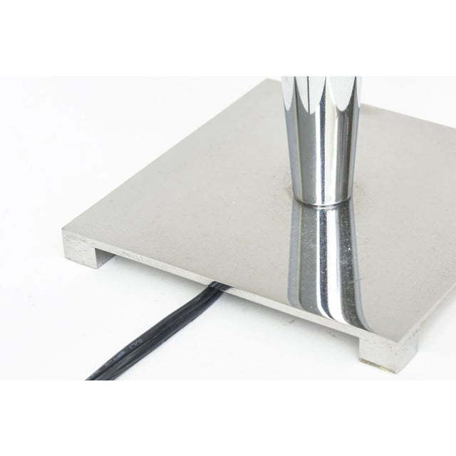 Italian Visionaire Isotta Chain Link Luxury Silver Table or Console Lamp For Sale - Image 11 of 11