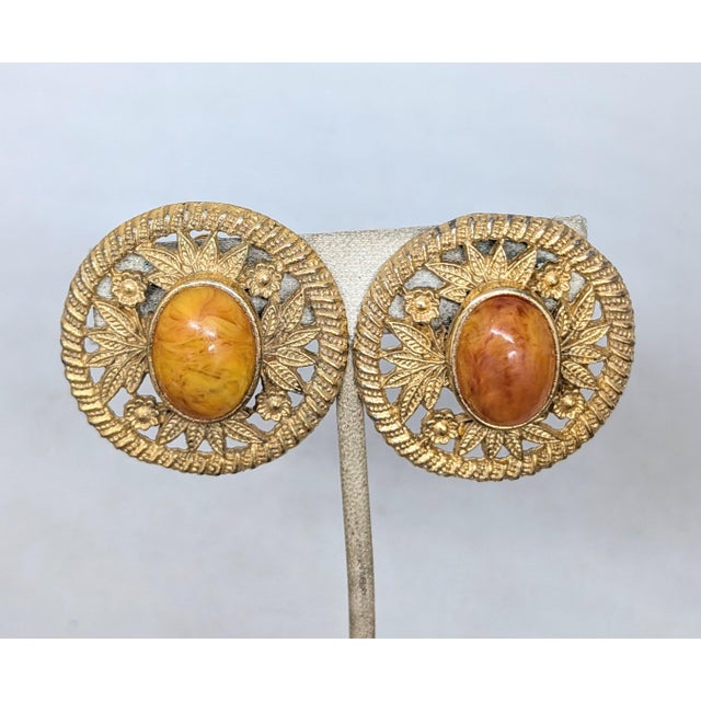 Metal Vintage 1980s Signed Les Bernard Round Goldtone Cabochon Faux-Agate Clip Earrings-2 Pieces For Sale - Image 7 of 12