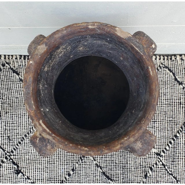 1950s 1950s Vintage Brown Moroccan Jar / Vase, Iron Base Included For Sale - Image 5 of 8