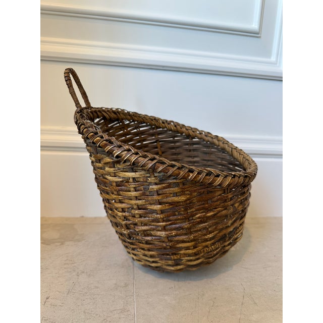 French Vintage French Mid-Century Woven Rattan Wall Basket For Sale - Image 3 of 12