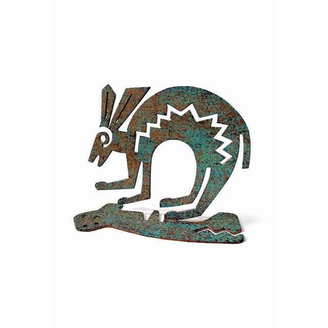 Late 20th Century Late 20th Century Southwestern Kokopelli Style Metal Sculpture – Hand-Painted Patina Tabletop Art For Sale - Image 5 of 9