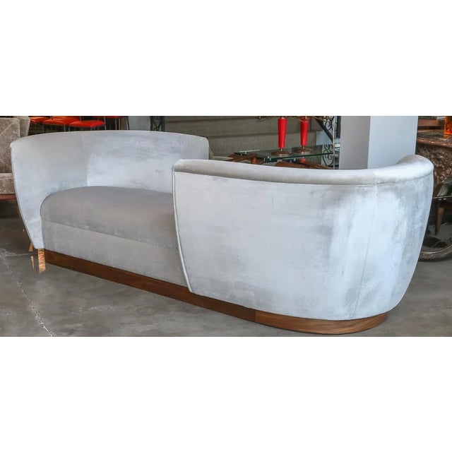Custom Tete-A-Tete Sofa Bench in Grey Velvet With Walnut Base by Adesso Imports For Sale - Image 9 of 12