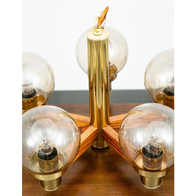 1960s Mid Century Modern Chandelier Light Lamp Brass Oak Wood 5 Light Ceiling Glass For Sale - Image 11 of 12