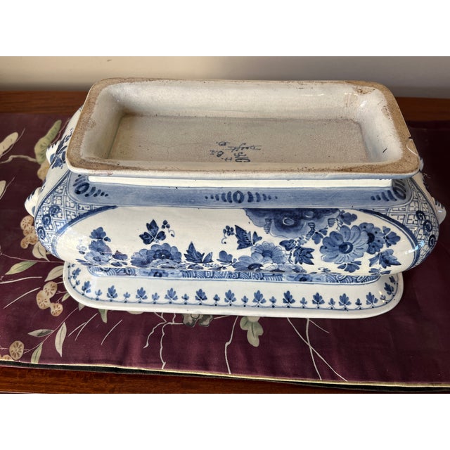 1882 Royal Delft Joost Thooft Blue & White Chinoiserie Jardinière For Sale - Image 10 of 15