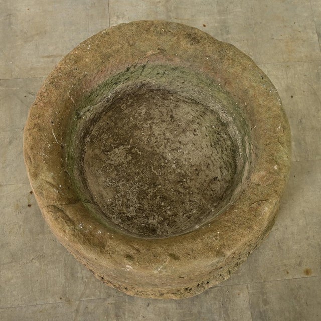 English 19th Century Hand-Chiseled Stone Basin For Sale In Baton Rouge - Image 6 of 9