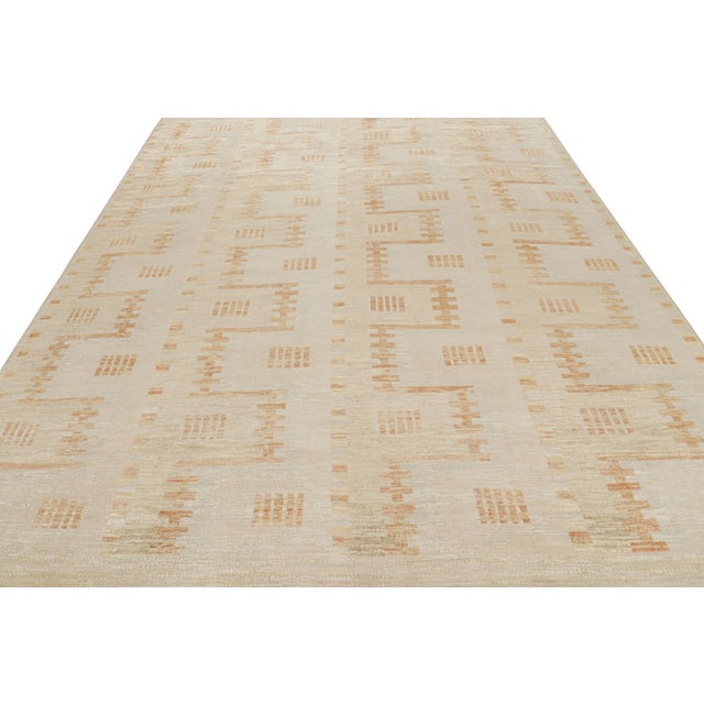 Traditional Rug & Kilim’s Scandinavian Style Rug in Ivory and Beige, With Geometric Pattern For Sale - Image 3 of 7