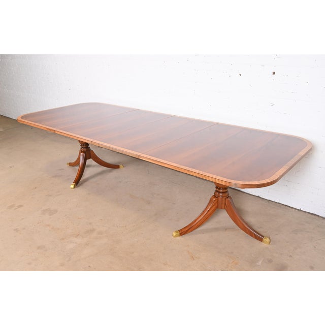 Ethan Allen Banded Flame Mahogany Double Pedestal Extension