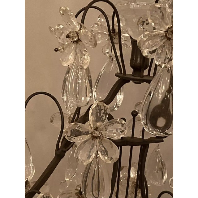 French Vintage French Girandole Wrought Iron Lamp With Floral Prisms For Sale - Image 3 of 7