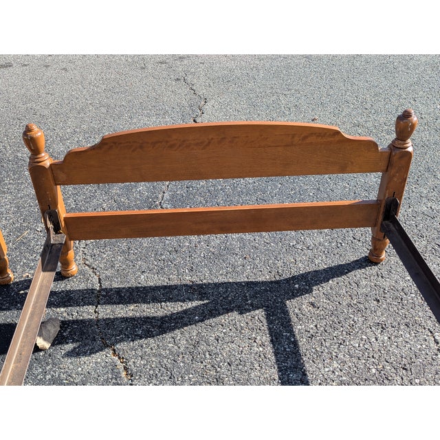Pair of 1960s Ethan Allen Solid Baumritter Maple Twin Size Bedframes For Sale - Image 12 of 12