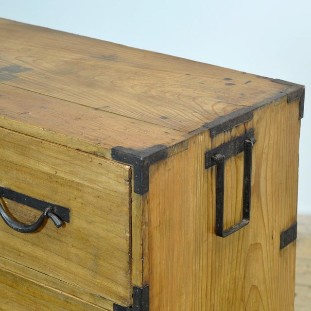 Black Japanese Tansu Chest of Drawers, 1870 For Sale - Image 8 of 16