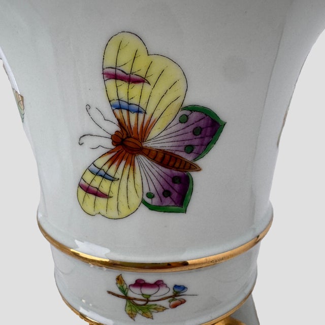 Vintage Herend Queen Victoria 6402 Claw Footed Empire Vase Cachepot Hungary For Sale - Image 10 of 11