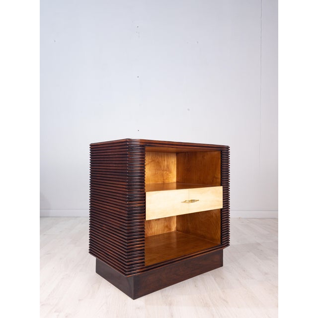 Art Deco Italian Nightstands in Parchment attributed to Osvaldo Borsani, 1940s, Set of 2 For Sale - Image 9 of 18
