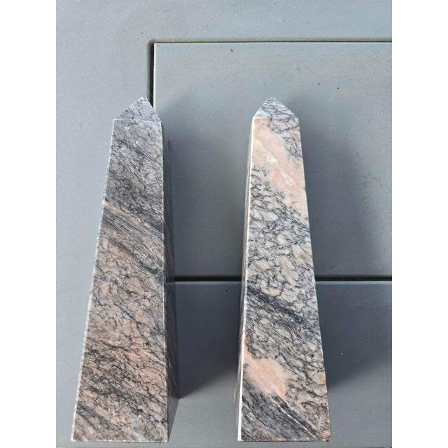 Beautiful 10-Inch Pink & Black Stone Obelisk Towers – Set of 2 For Sale - Image 4 of 4
