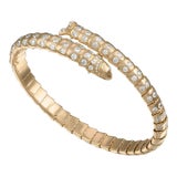Image of Swedish Fish Flex Bangle in Yellow Gold with Diamonds For Sale