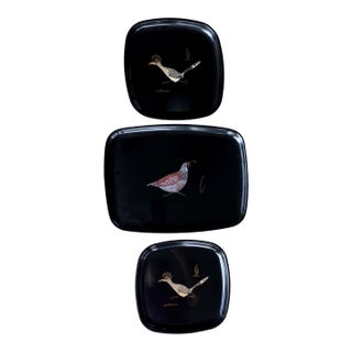 Circa 1970 Couroc Quail & Roadrunner Three-Piece Tray Ensemble For Sale