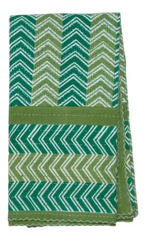 Chevron Hand Stitched Quilted Tablecloth, 6-seat table - Green
