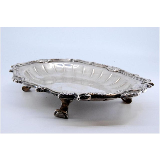 Silver Silver Tray with Raised Bottom, Engravings and Surrounding Frieze with Scrolls For Sale - Image 8 of 11