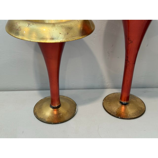 Mid-Century Modern Pair of Alan Lee Collection Metallic Red & Gold Leaf Glass Trumpet Vases - Staggered Set For Sale - Image 3 of 12