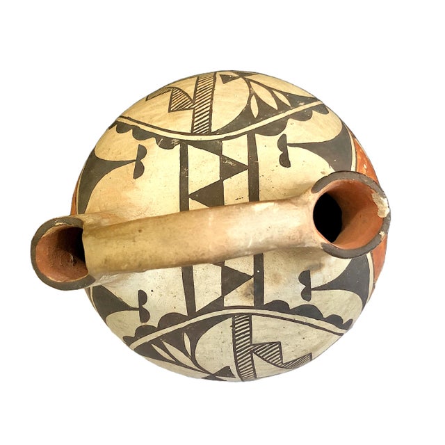 Early 20th Century Native American Acoma Pueblo Dual-Spout Wedding Vessel For Sale - Image 5 of 7