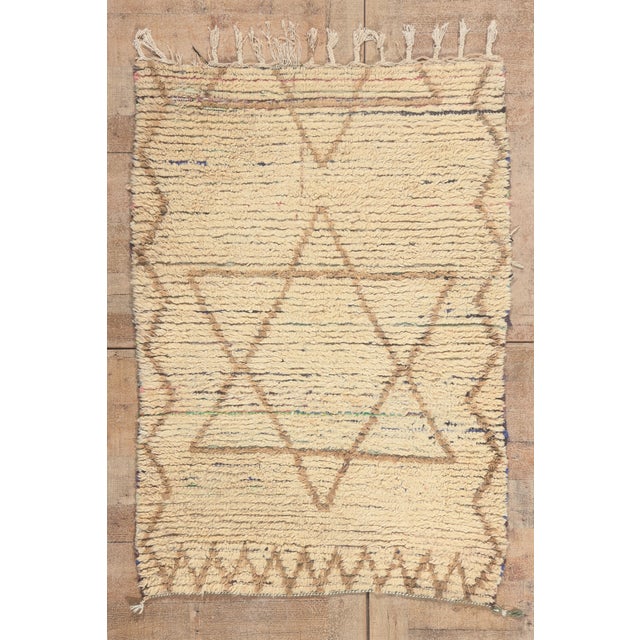 Vintage Azilal Boucherouite Moroccan Rug, 03'03 X 04'08 For Sale - Image 10 of 10