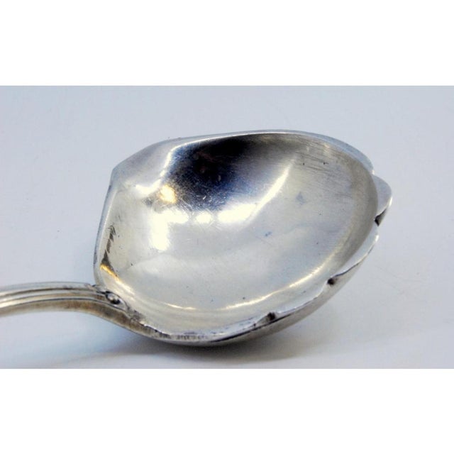 Silver Sauce Spoon with Reliefs and Grooves For Sale - Image 4 of 8