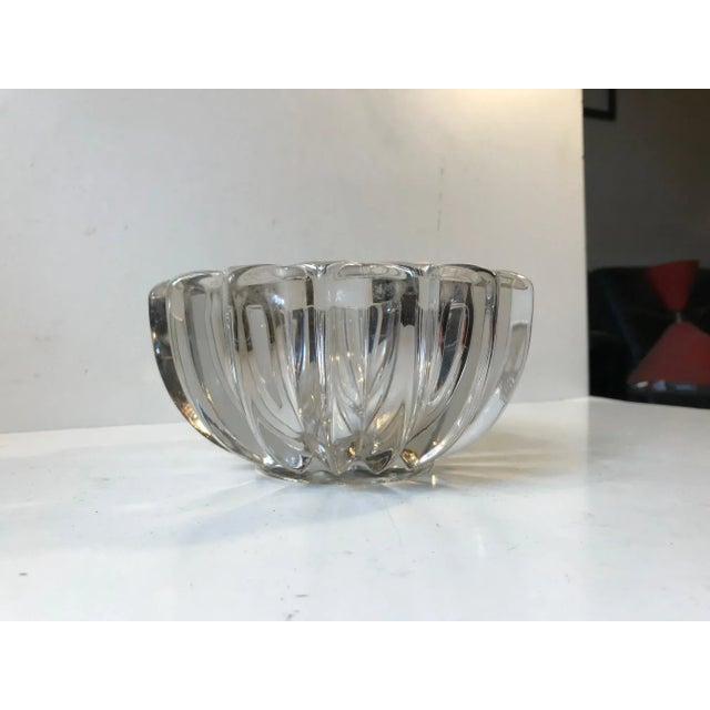 French Art Deco Glass Dish by Pierre D’avesn for Pierre D’avesn, 1940s For Sale - Image 6 of 9